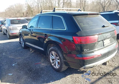 2019 Audi Q7 z USA, uszkodzony, nr VIN WA1AAAF79KD001195